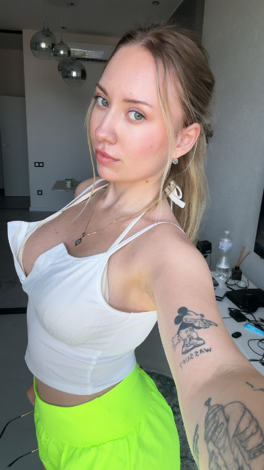 KateV in her underwear in Ahvaz